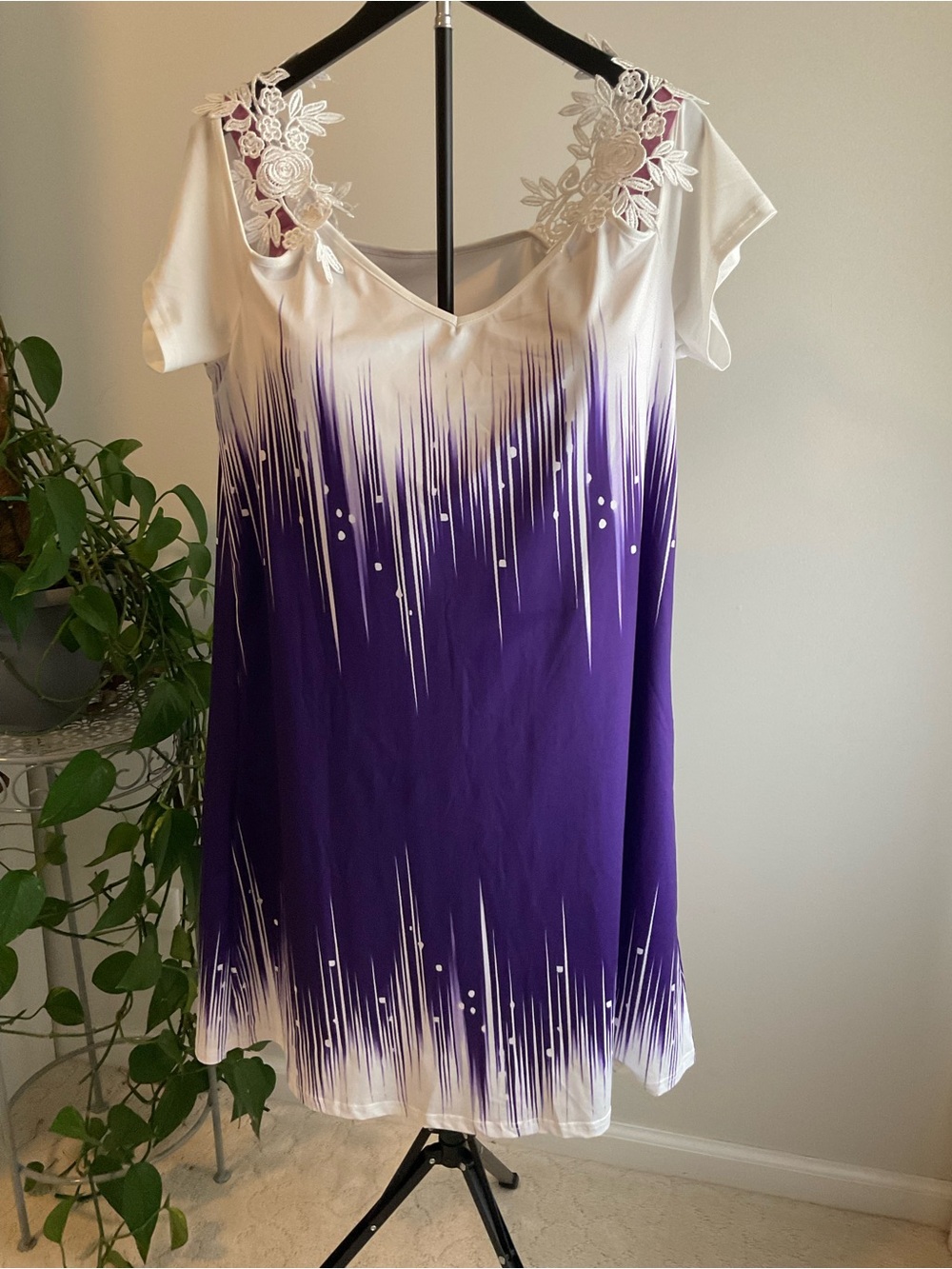 Women's shein Purple & White V-Neck Lace Shoulder dress size XL